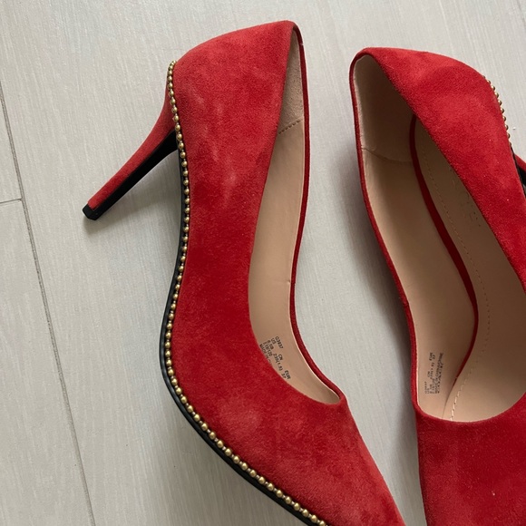 Coach Pumps - Picture 8 of 8